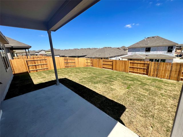 353 Grace Lilly DR, Buda, TX 78610