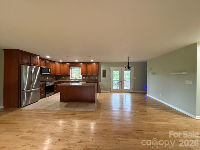 4460 Gouge Avenue, Morganton, NC 28655