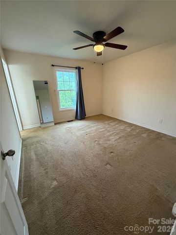 4460 Gouge Avenue, Morganton, NC 28655