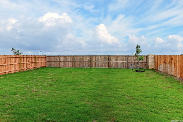 115 Peeps Ct., Adkins, TX 78101