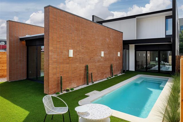 2112 Lawnmont Ave, Austin, TX 78756