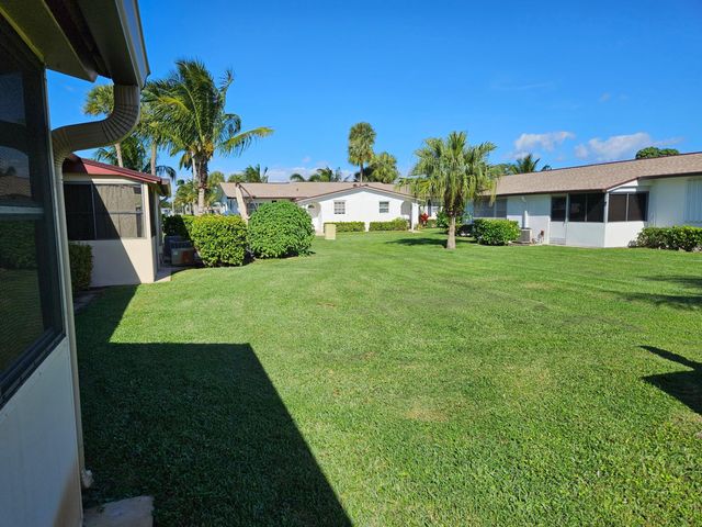 2950 Crosley Drive E C, West Palm Beach, FL 33415