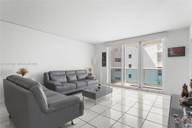 5001 Collins Ave 14C, Miami Beach, FL 33140