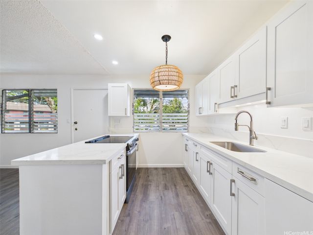 94-055 Anania Drive 108, Mililani, HI 96789