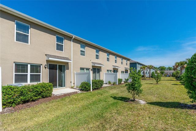 57 BELLA LAGO CIRCLE, Port Orange, FL 32129
