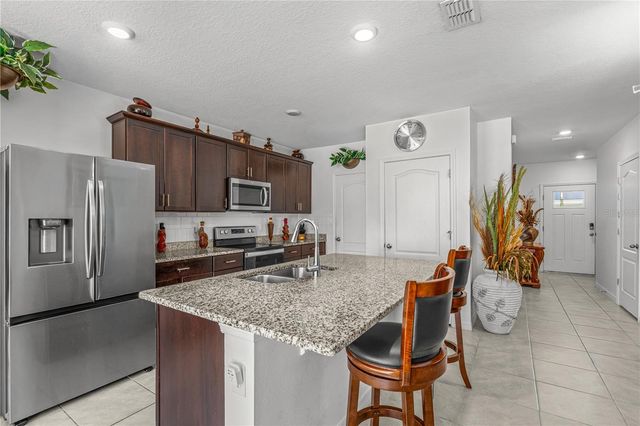 57 BELLA LAGO CIRCLE, Port Orange, FL 32129