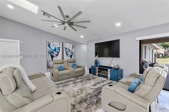 8551 NW 53rd Ct, Coral Springs, FL 33067