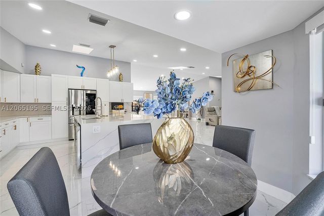 8551 NW 53rd Ct, Coral Springs, FL 33067