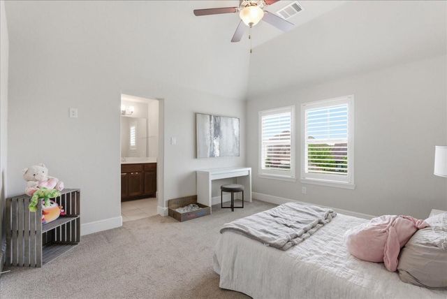 1704 Waterlilly River Lane, League City, TX 77573
