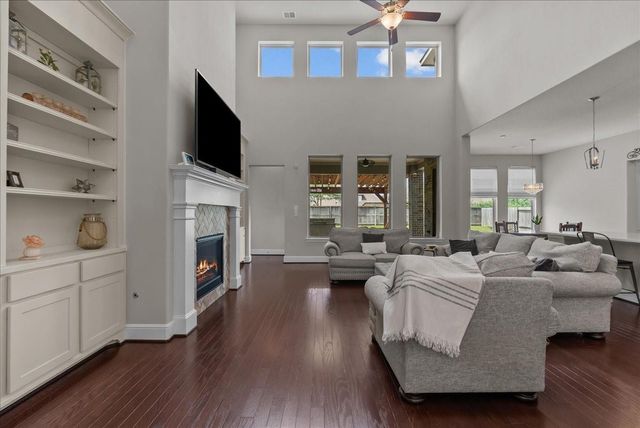 1704 Waterlilly River Lane, League City, TX 77573