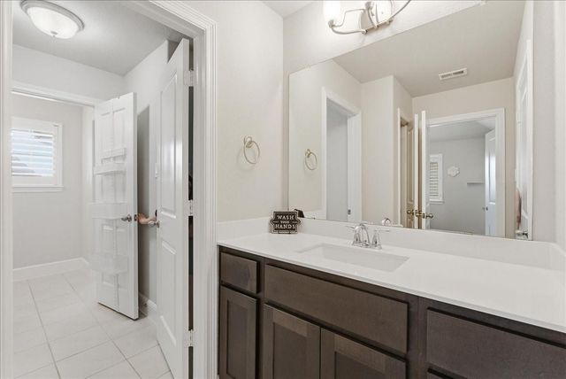 1704 Waterlilly River Lane, League City, TX 77573