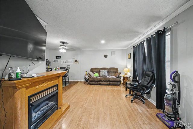 1056 S Deer Trail, Fredericktown, MO 63645