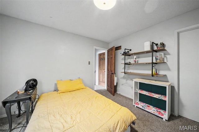 1056 S Deer Trail, Fredericktown, MO 63645