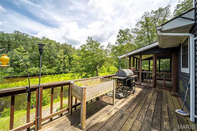 1056 S Deer Trail, Fredericktown, MO 63645