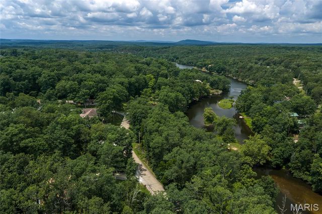 1056 S Deer Trail, Fredericktown, MO 63645