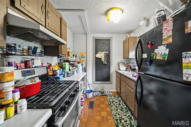 1056 S Deer Trail, Fredericktown, MO 63645