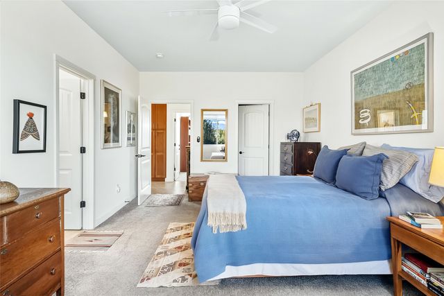 8 Via Harena, Santa Fe, NM 87507