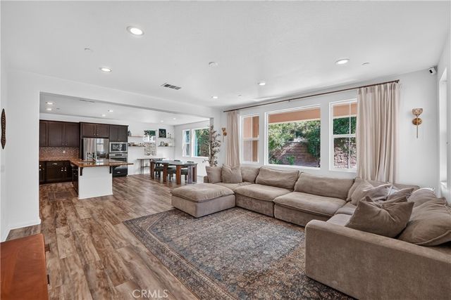 7876 Wild Rye, Chino, CA 91708