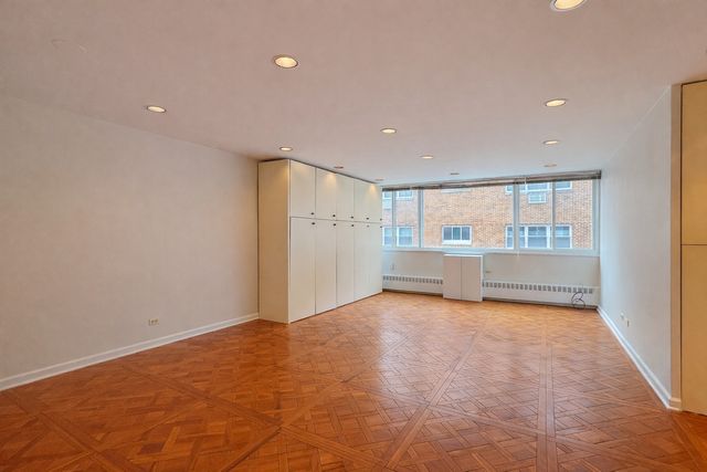 1516 Hinman Avenue 603, Evanston, IL 60201