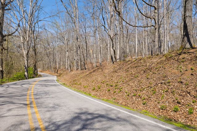 1300 Old Sugar Limb Rd, Loudon, TN 37774