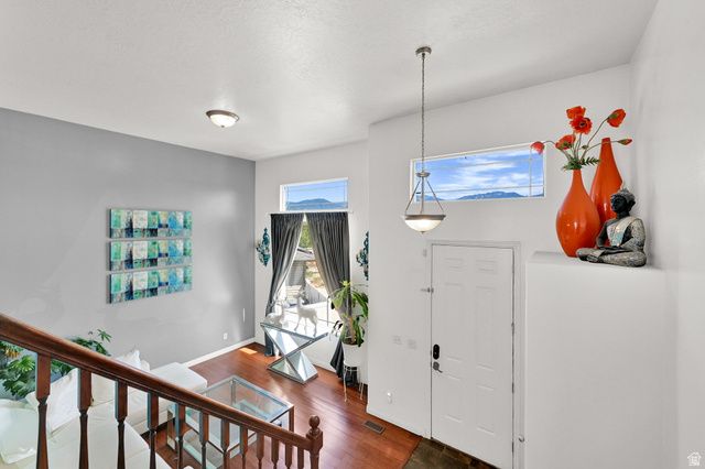 169 N WALTON CT, North Salt Lake, UT 84054
