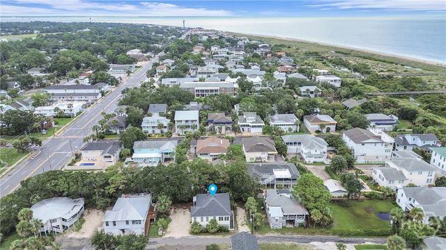 10 10th Terrace, Tybee Island, GA 31328