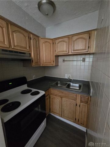 432 N Gettysburg Avenue, Dayton, OH 45417