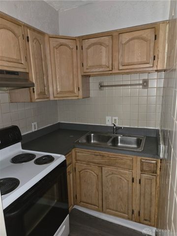 432 N Gettysburg Avenue, Dayton, OH 45417