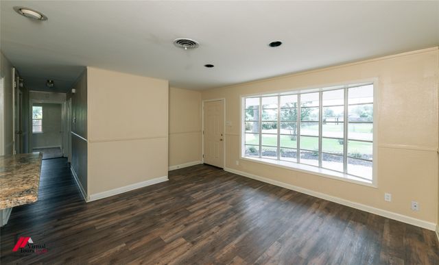 7447 Songwood Drive, Shreveport, LA 71129