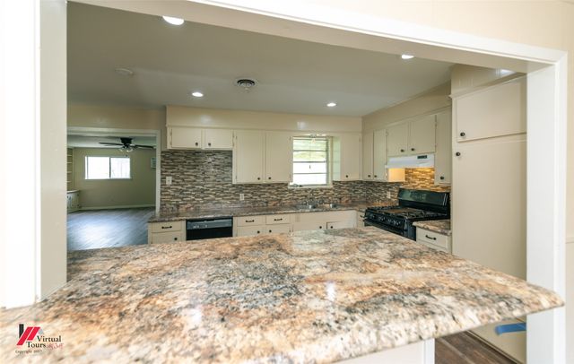 7447 Songwood Drive, Shreveport, LA 71129