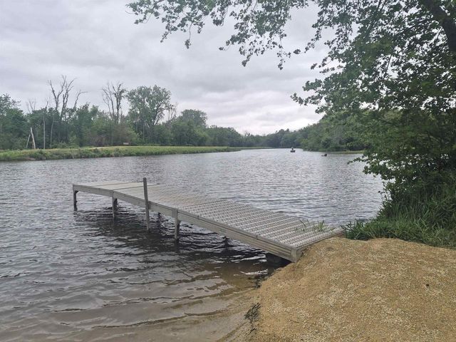 N4034 Brown Deer Drive, Brodhead, WI 53520