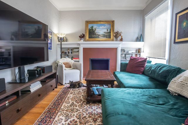 1514 W ADDISON Street 3E, Chicago, IL 60613