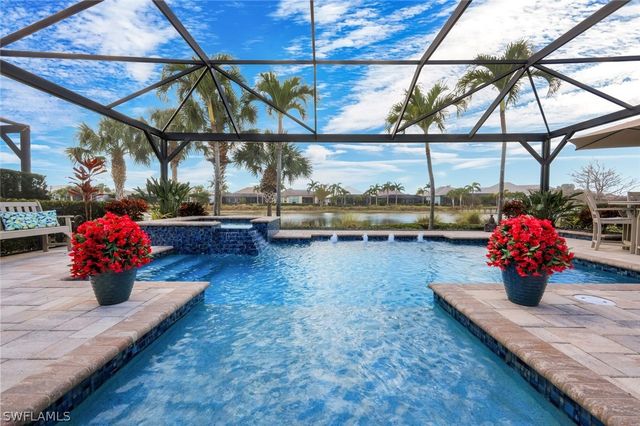 6475 Warwick AVE, Naples, FL 34113