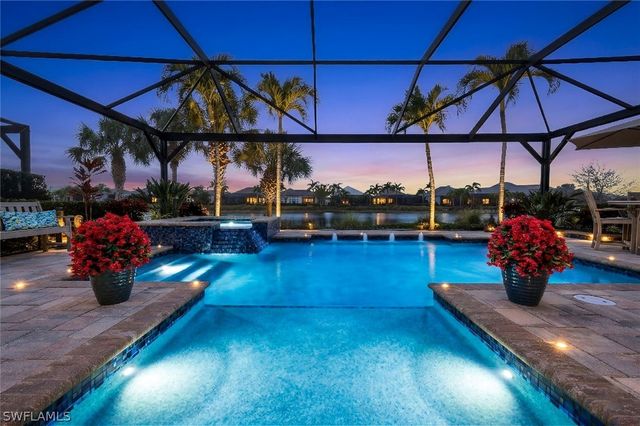 6475 Warwick AVE, Naples, FL 34113