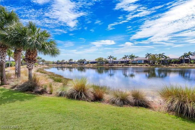 6475 Warwick AVE, Naples, FL 34113