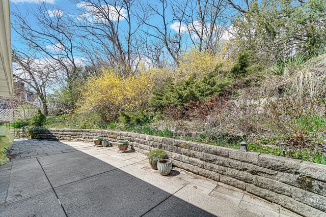 95 Diana Road, Ogden Dunes, IN 46368