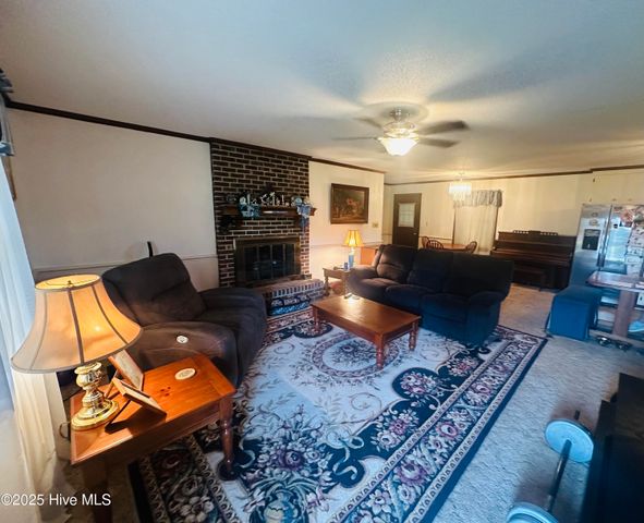 2833 Lisa Lane, Kinston, NC 28504