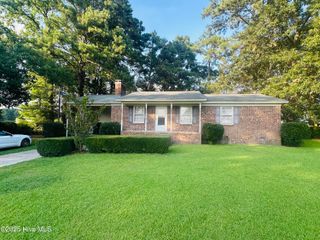 2833 Lisa Lane, Kinston, NC 28504