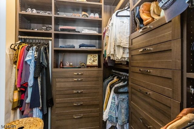 25 Clark Street 205, Glen Ridge Boro Twp., NJ 07028