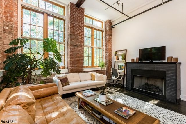 25 Clark Street 205, Glen Ridge Boro Twp., NJ 07028