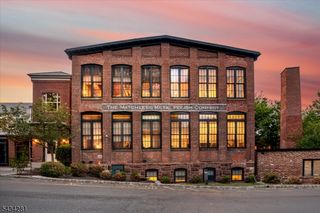25 Clark Street 205, Glen Ridge Boro Twp., NJ 07028