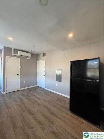 123 2nd Street 302, Easton, PA 18042