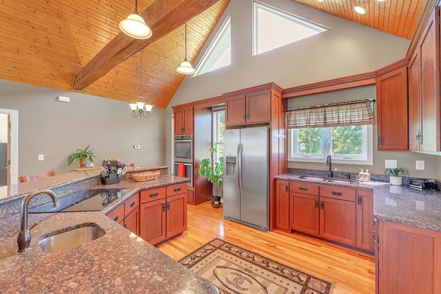 796 Daisy Cir, Cumberland Furnace, TN 37051