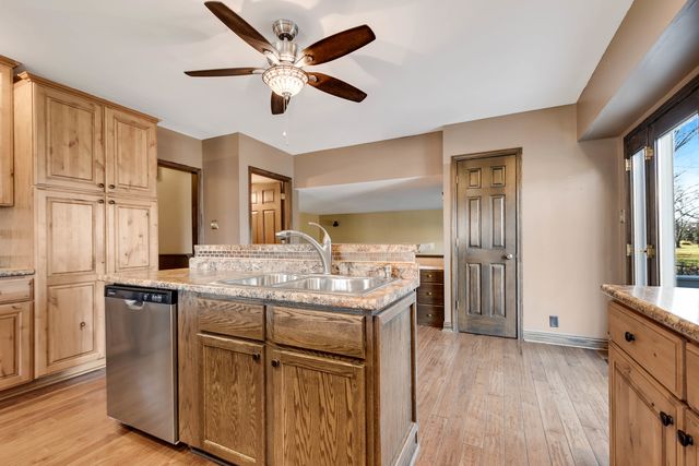 14000 108th Avenue, Orland Park, IL 60467