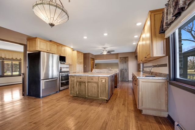 14000 108th Avenue, Orland Park, IL 60467