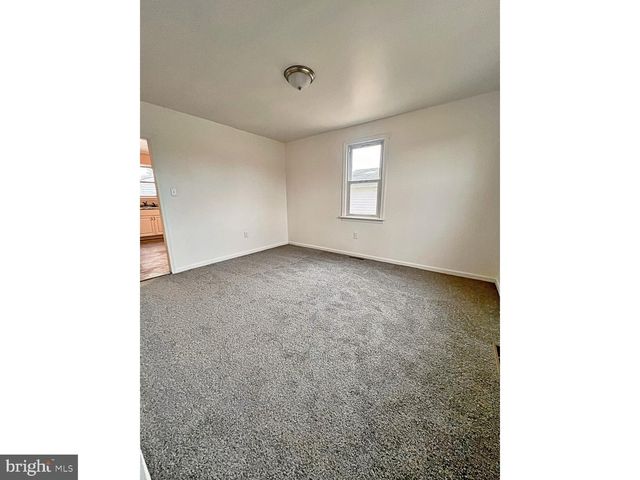 916 FOREST ST, Dover, DE 19904