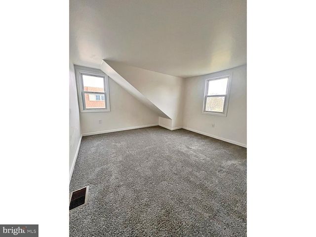 916 FOREST ST, Dover, DE 19904