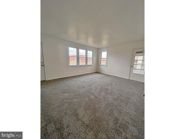 916 FOREST ST, Dover, DE 19904