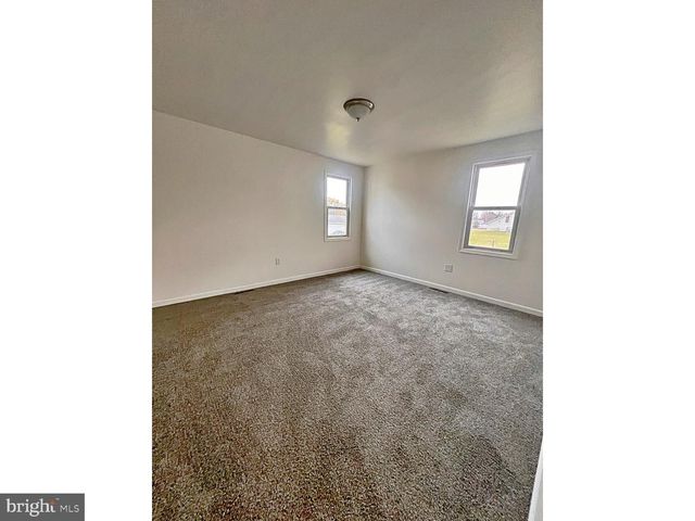 916 FOREST ST, Dover, DE 19904