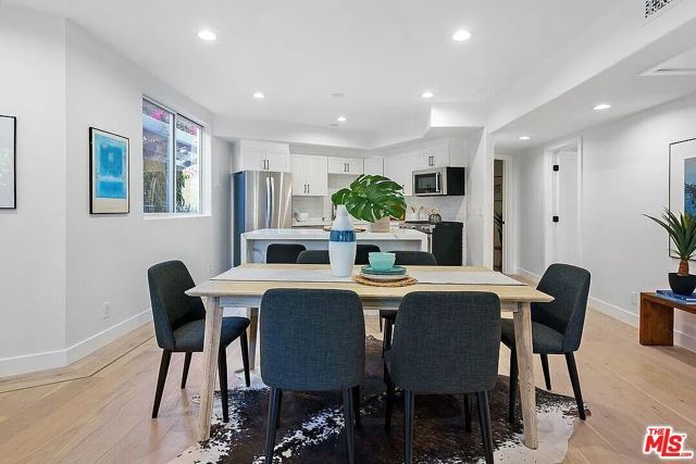 842 11th St 1, Santa Monica, CA 90403